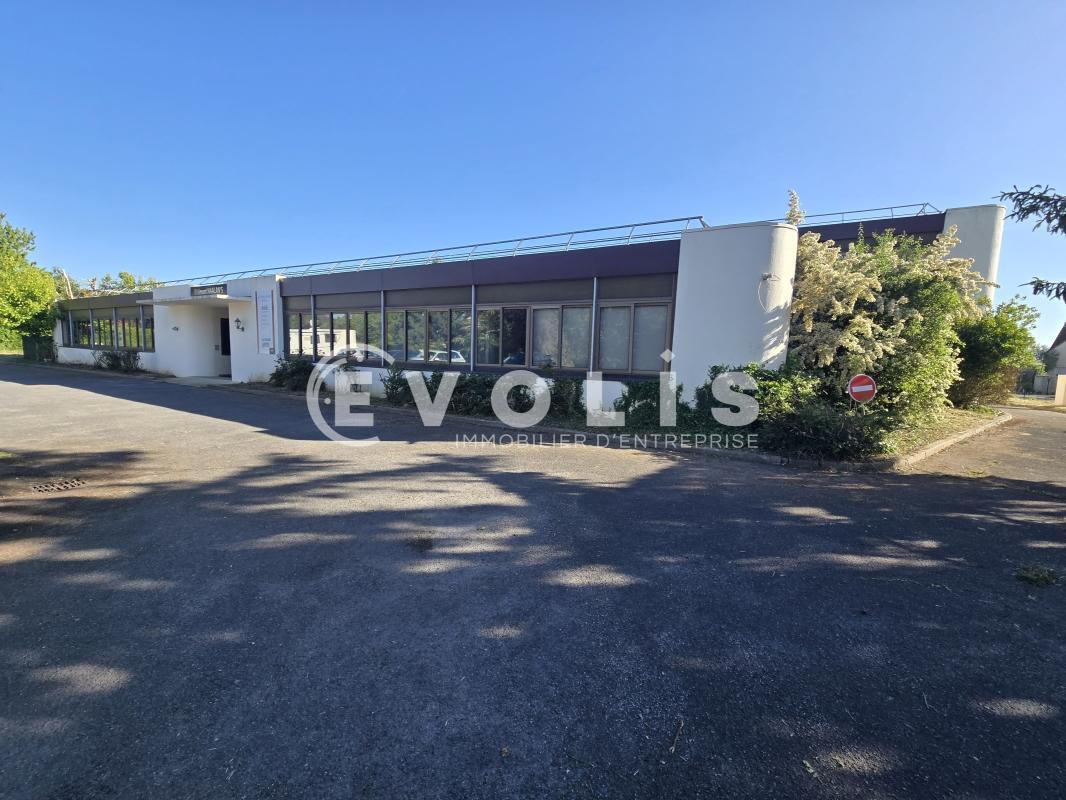 Land in Gometz-la-Ville for sale Building Photo- Image 1 of 3