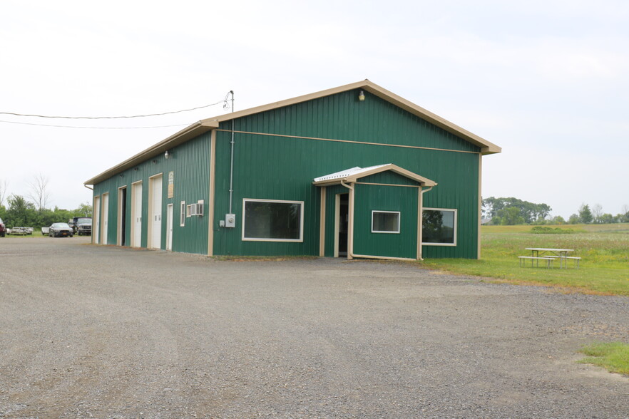 1153 Mud Lane Rd, Rock Stream, NY for sale - Primary Photo - Image 1 of 17