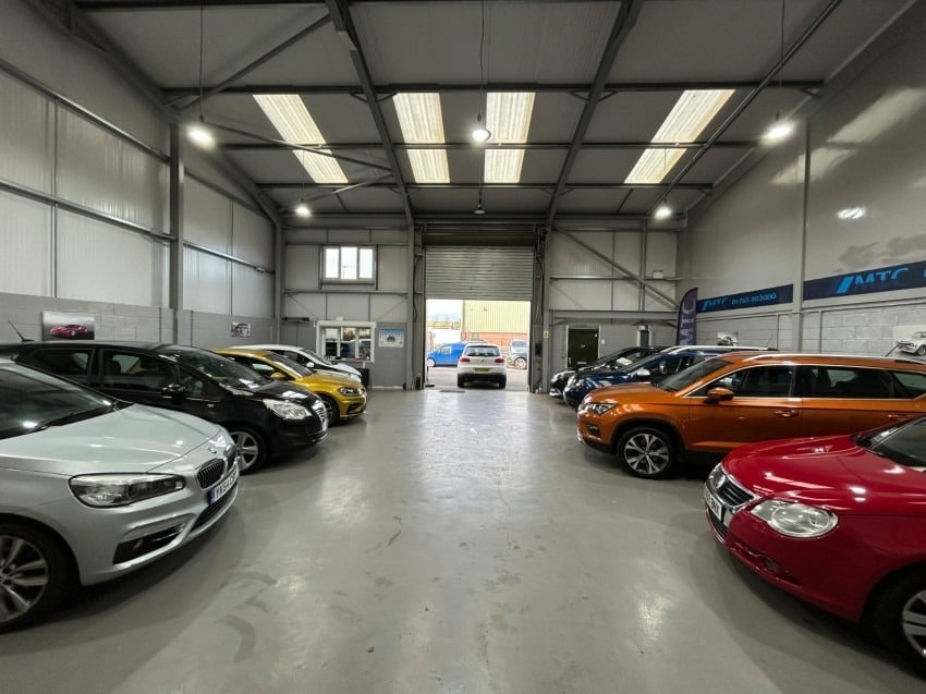 Barugh Av, Ripon to rent Interior Photo- Image 1 of 6