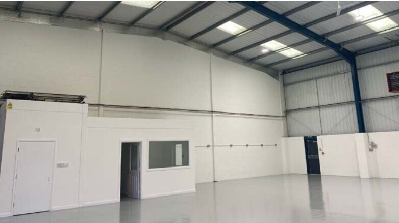 Kerfoot St, Warrington to rent Interior Photo- Image 1 of 2