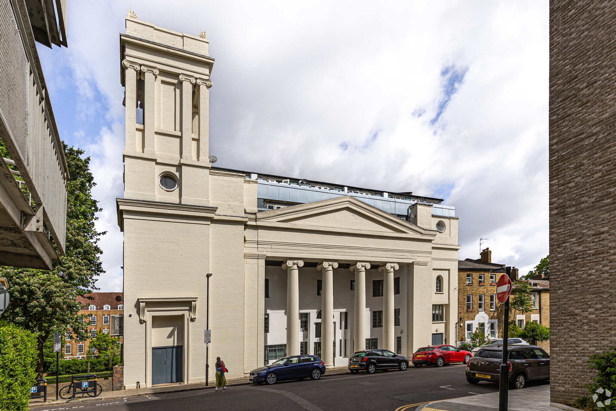 Chillingworth Rd, London to rent Primary Photo- Image 1 of 31