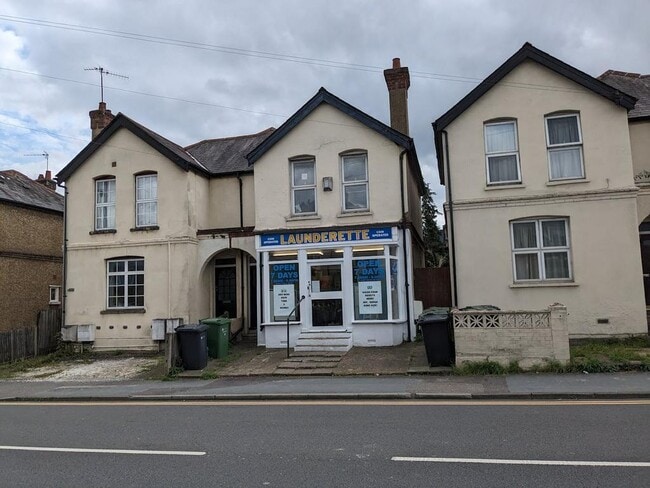 More details for 35-35A Madrid Rd, Guildford - Retail for Sale
