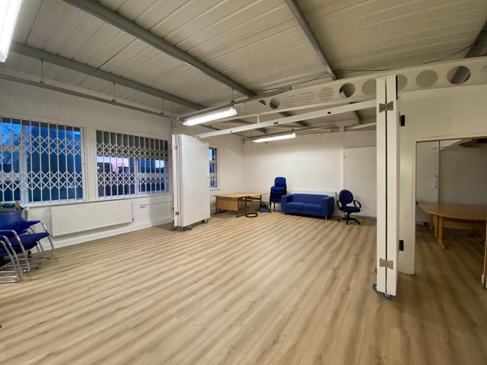 Portland St, Ashton Under Lyne to rent Interior Photo- Image 1 of 6