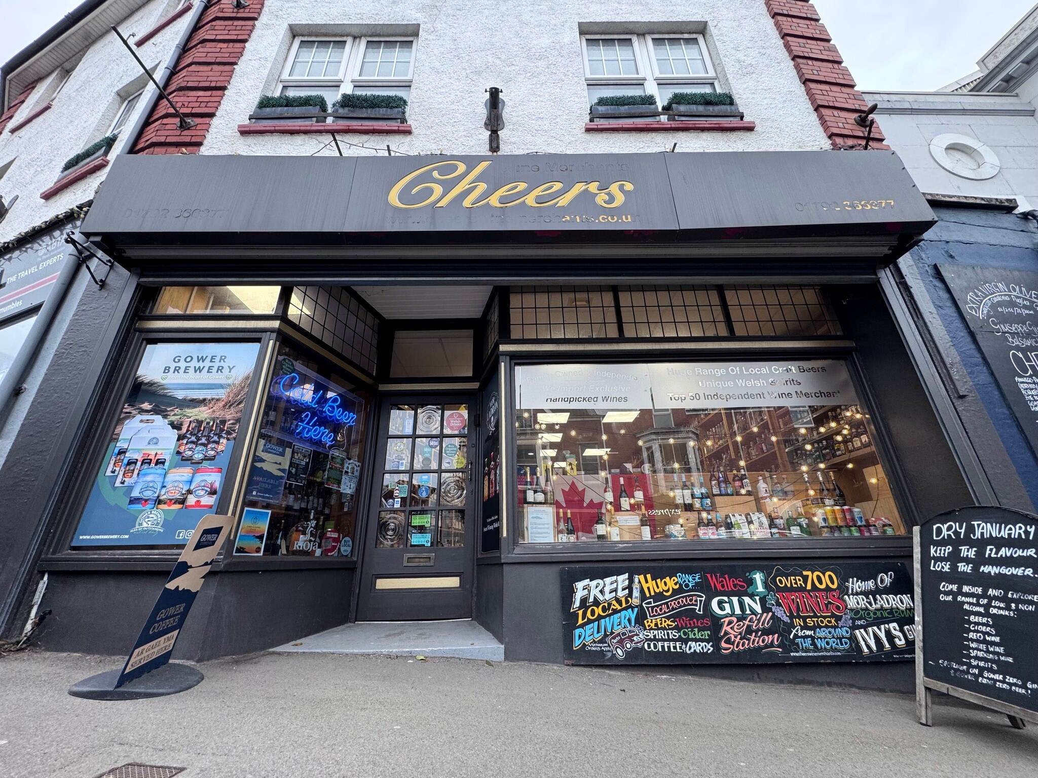 30 Newton Rd, Swansea to rent Primary Photo- Image 1 of 2