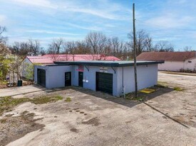 325 London Rd, Delaware OH - Commercial Property