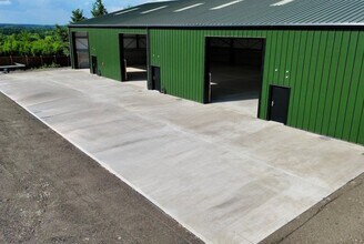 Unit A, Godington Buildings, Bicester to rent Building Photo- Image 2 of 3