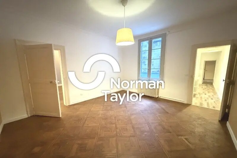 Office in Montpellier to rent - Building Photo - Image 3 of 7