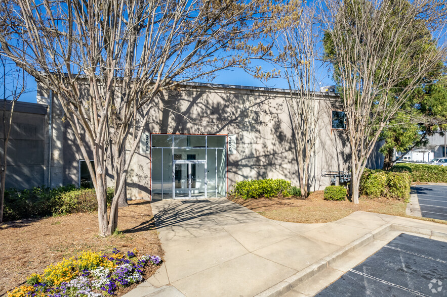 384 Northyards Blvd NW, Atlanta, GA for rent - Building Photo - Image 2 of 5