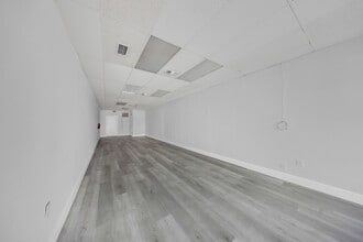 752-776 W Flagler St, Miami, FL to rent Building Photo- Image 2 of 10