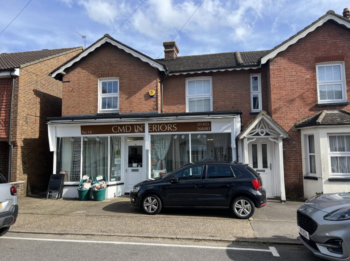 14 Trafalgar Rd, Horsham for sale Primary Photo- Image 1 of 1