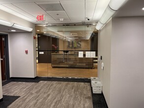 350 S Northwest Hwy, Park Ridge, IL for rent Lobby- Image 1 of 20