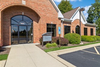 6475 Washington St, Gurnee, IL for rent Building Photo- Image 1 of 15