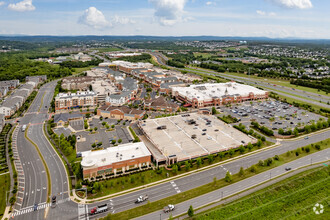 1602 Village Market Blvd SE, Leesburg, VA - aerial  map view