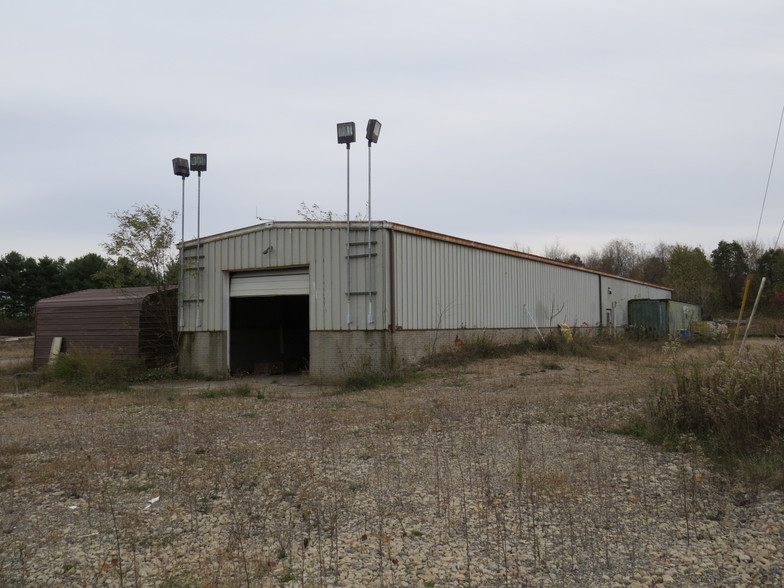 38055 Cadiz Piedmont Rd, Cadiz, OH for sale - Building Photo - Image 1 of 1