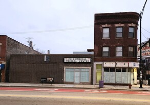 1800 W Chicago Ave, Chicago IL - Commercial Property