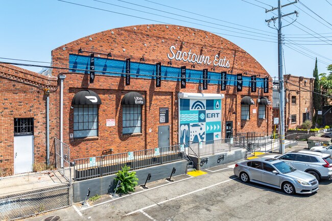 More details for 1501 N C St, Sacramento, CA - Retail to Rent