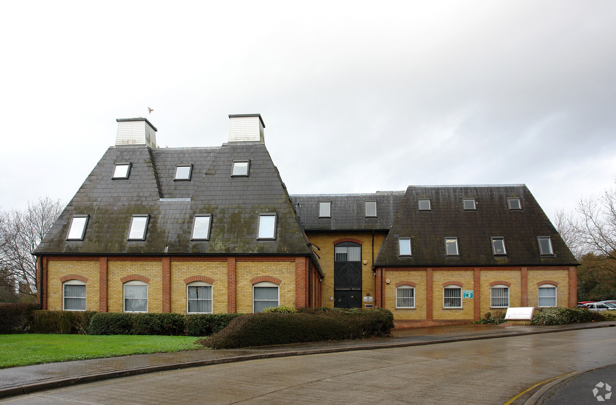 Locks Hl, Rochford for sale Primary Photo- Image 1 of 1