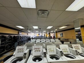 111 E University Dr, Denton, TX to rent Building Photo- Image 2 of 8