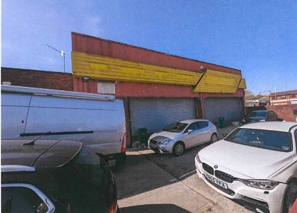 More details for 8 Vincent St, Macclesfield - Retail to Rent