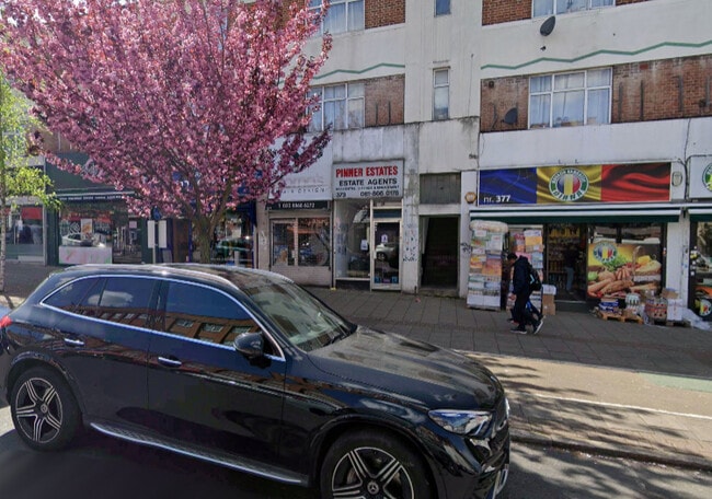 More details for 371 Rayners Ln, Pinner - Retail to Rent