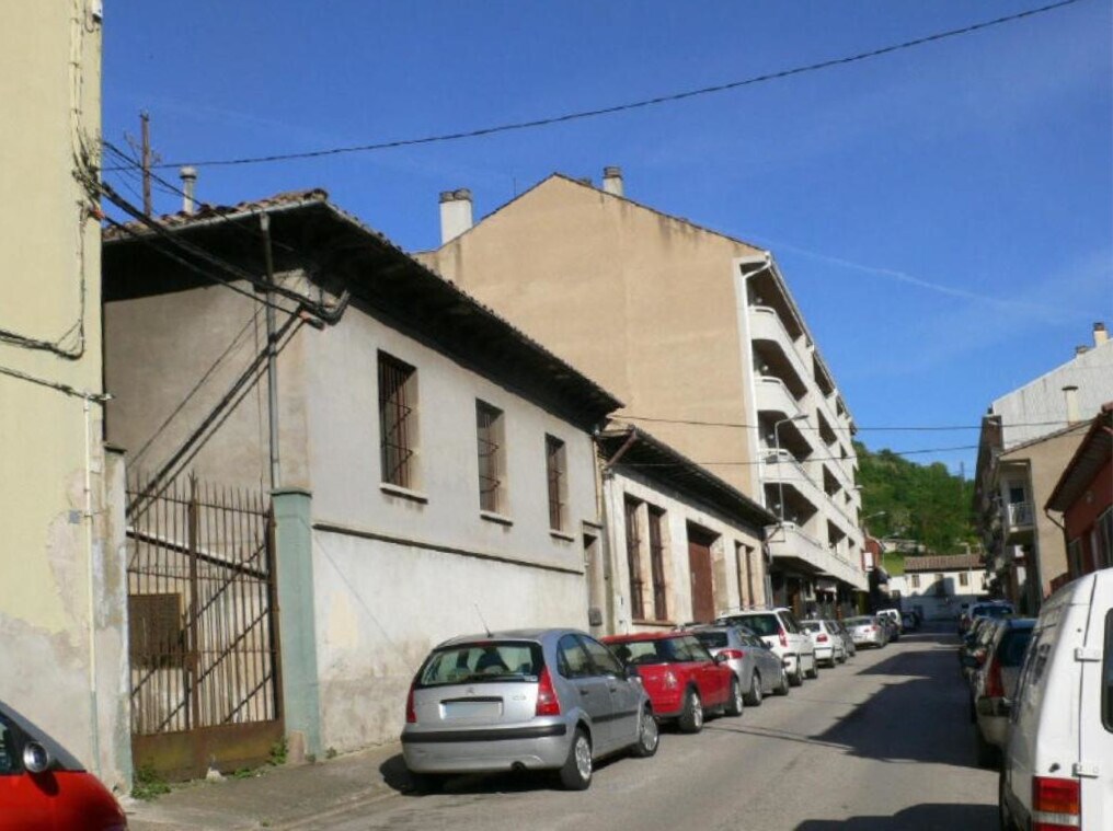 Carrer Mossèn Gelabert, 3, Olot, Gerona for sale Floor Plan- Image 1 of 4