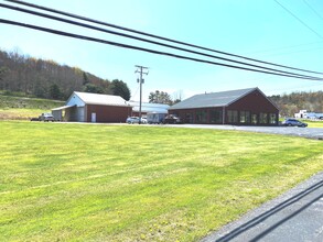 2921 Walston Rd, Punxsutawney, PA for sale Primary Photo- Image 1 of 22