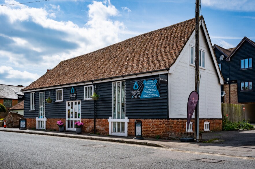 31 Lower St, Stansted for sale - Building Photo - Image 1 of 1