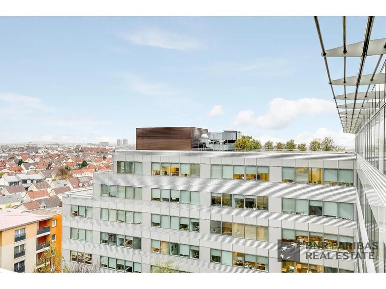 Office in Bobigny to rent - Floor Plan - Image 2 of 12