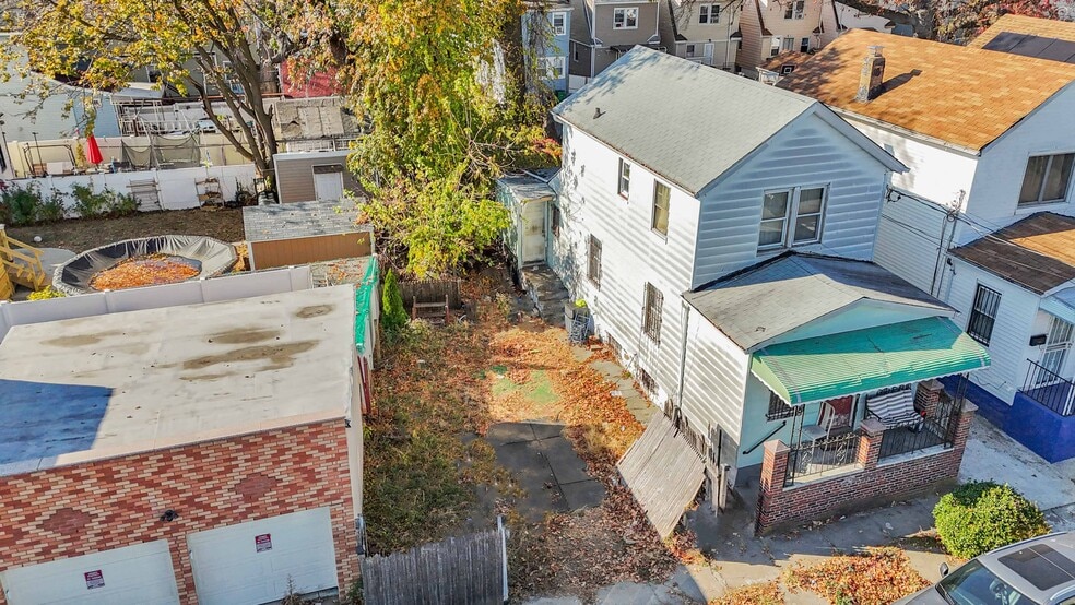 116-60 148th St, Jamaica, NY for sale - Primary Photo - Image 1 of 19