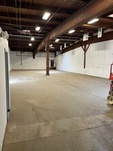 108 Clematis Ave, Waltham, MA to rent Building Photo- Image 2 of 6