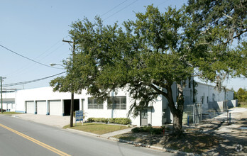 2421 Dennis St, Jacksonville, FL for rent Primary Photo- Image 1 of 4