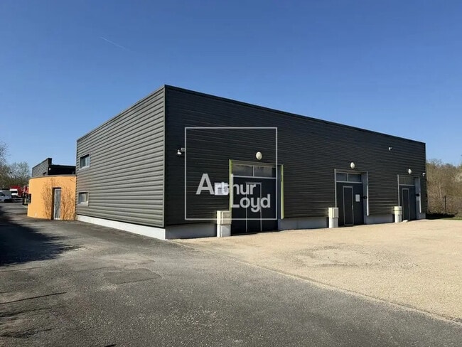 Vente Local d'activités 112 m²