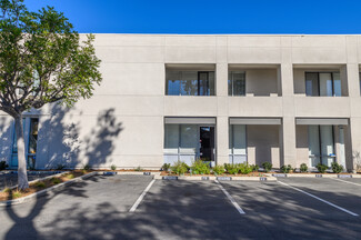 More details for 711 W 17th St, Costa Mesa, CA - Light Industrial for Sale