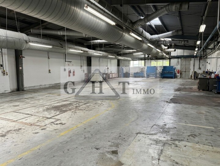 Industrial in Vaux-le-Pénil for sale - Building Photo - Image 3 of 9