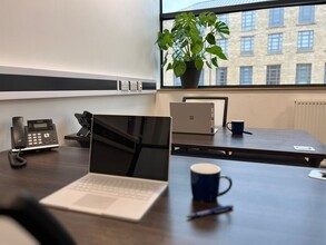 Firth St, Huddersfield to rent Interior Photo- Image 2 of 12