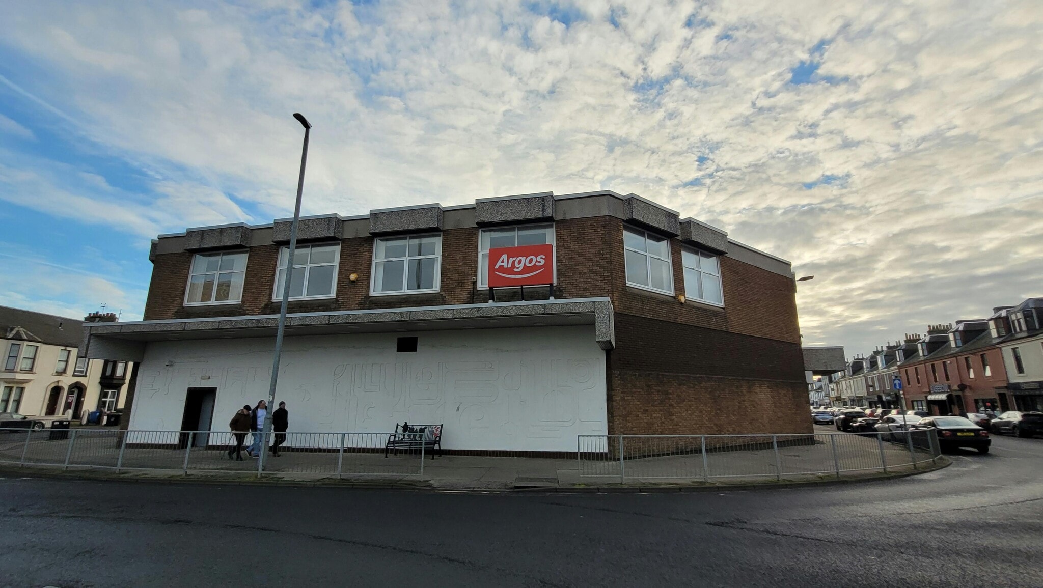 65 Hamilton St, Saltcoats to rent Building Photo- Image 1 of 11