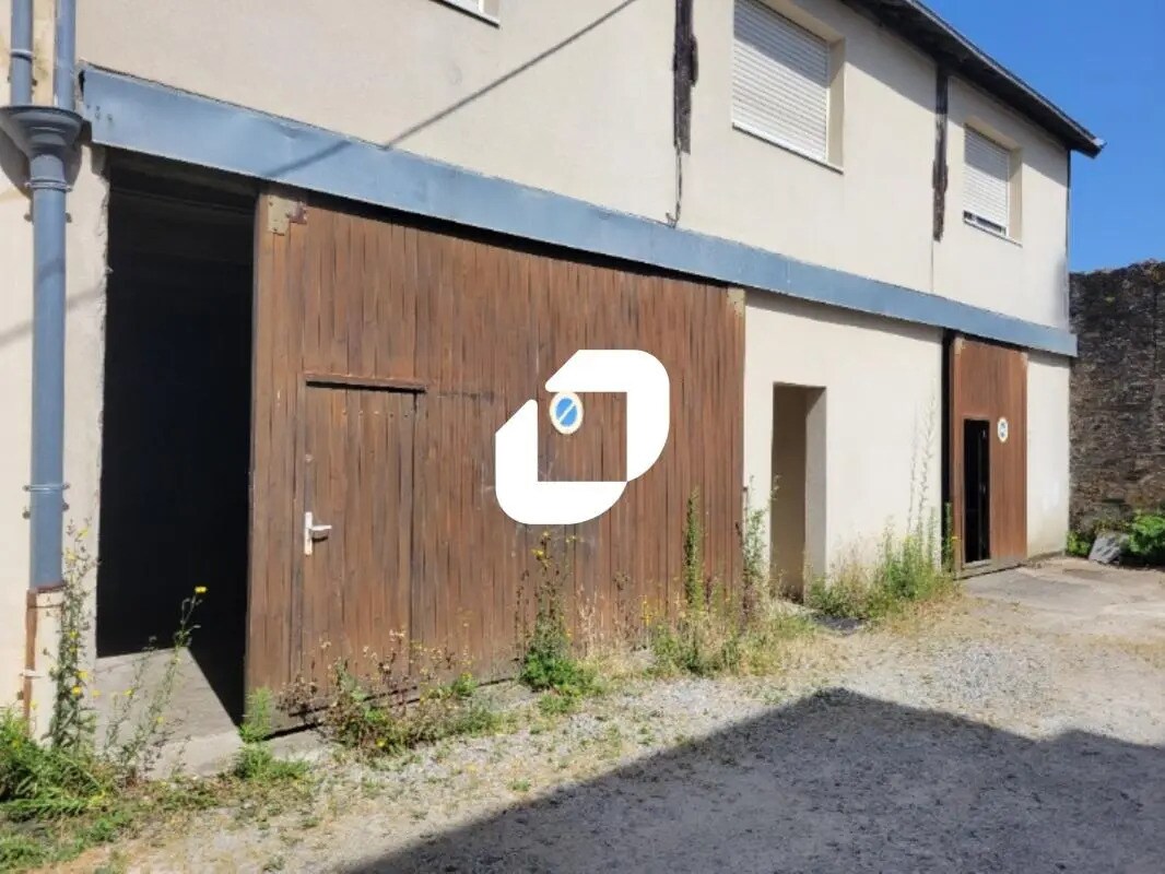 Light Industrial in Nantes to rent Building Photo- Image 1 of 5