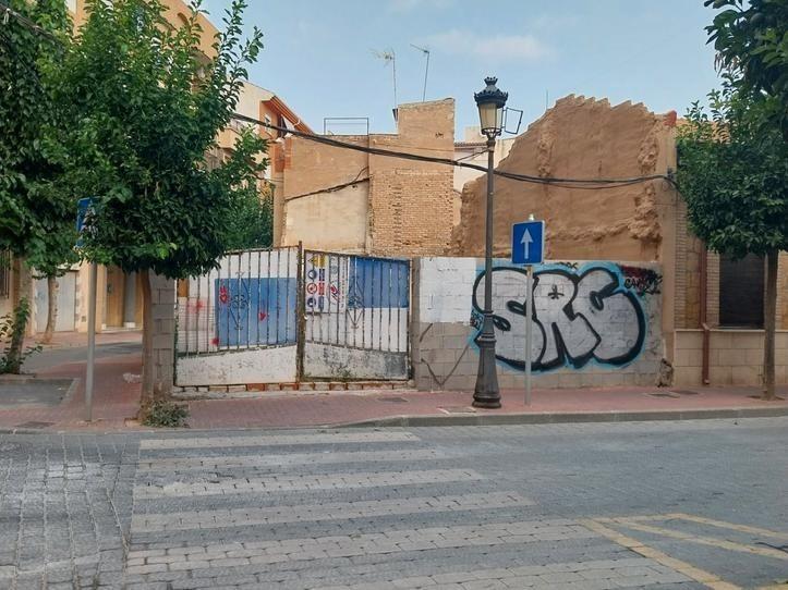 Land in SAN SEBASTIÁN for sale Building Photo- Image 1 of 4