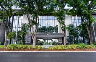 More details for 700 NW 107th Ave, Miami, FL - Office for Rent