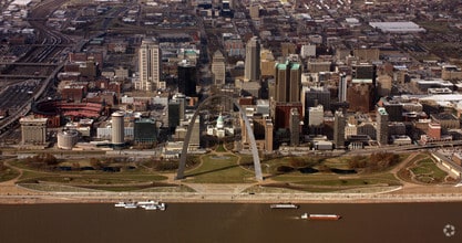 720 Olive St, Saint Louis, MO - AERIAL  map view