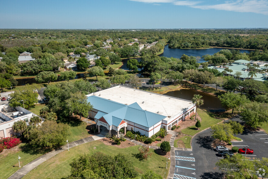 8060 Spyglass Hill Rd, Melbourne, FL for rent - Building Photo - Image 3 of 3