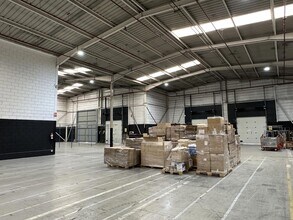 Industrial in Azuqueca de Henares, Guadalajara to rent Interior Photo- Image 2 of 10
