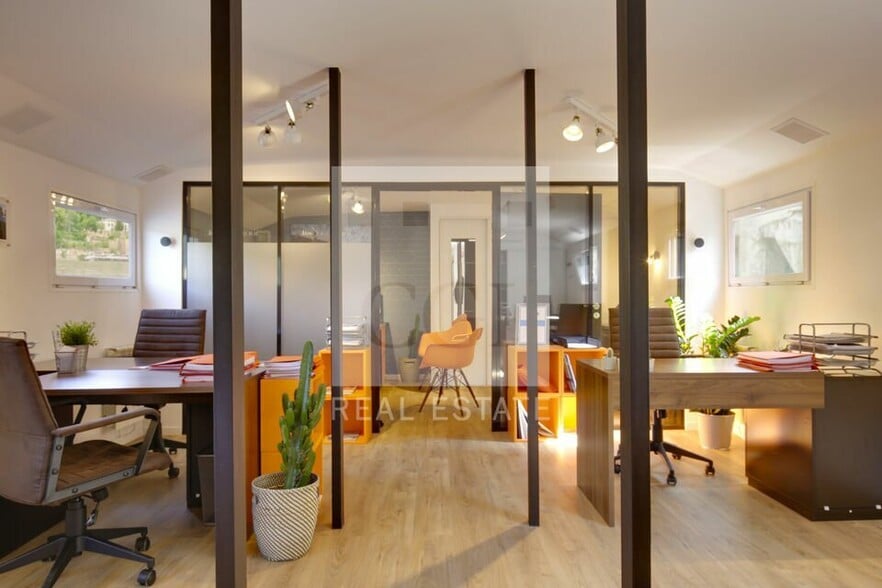 Office in Lyon to rent - Interior Photo - Image 3 of 8