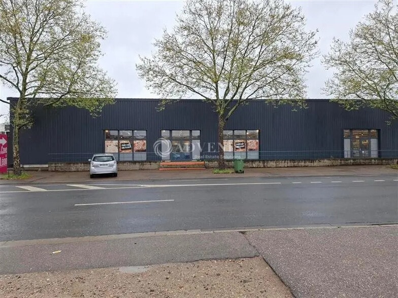 Retail in Nancy for sale - Building Photo - Image 3 of 10