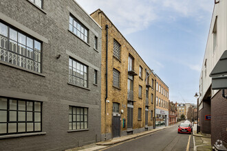 56 Ayres St, London for rent Primary Photo- Image 1 of 9