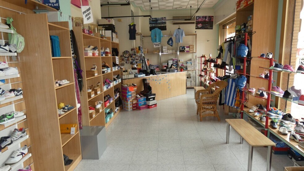 Retail in Murcia, Murcia for sale - Interior Photo - Image 2 of 18