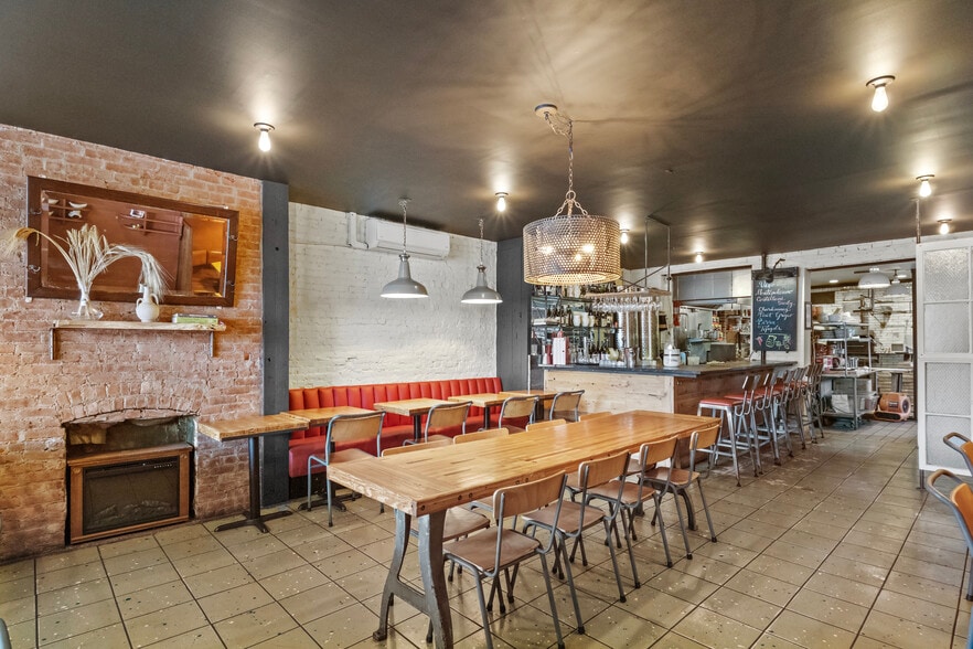 338 Hamilton Ave, Brooklyn, NY to rent - Building Photo - Image 1 of 15