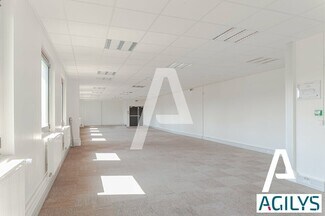 More details for 12 Avenue Du Québec, Villebon-sur-Yvette - Light Industrial to Rent