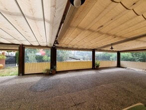 Retail in Lloret de Mar, Gerona to rent Interior Photo- Image 1 of 3