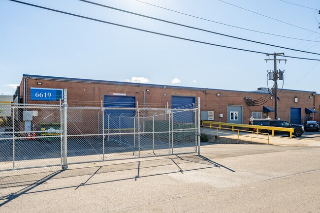 More details for 6619 Iron Pl, Springfield, VA - Industrial to Rent